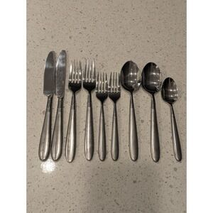 9 Pcs Fork, Spoon,‎ Knife, Hampton Silversmiths AMARE Stainless Cutlery Flatware
